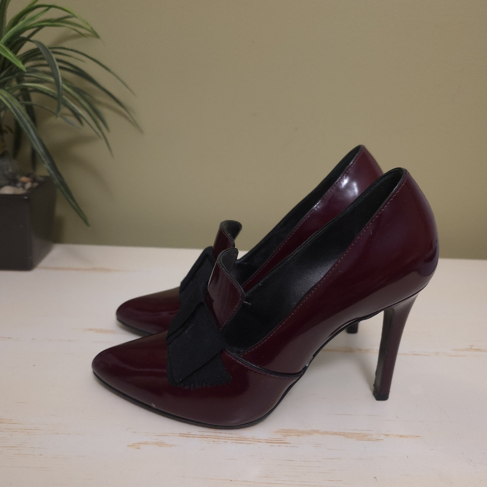 Lanvin | Oxblood Patent Leather Pumps With Black Bow Accents Sz 37 - Picture 2 of 11